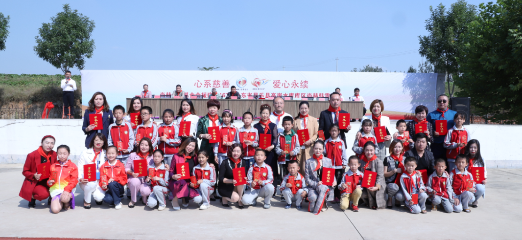 第167所 昌乐县高崖水库库区玩球体育韩雪小学