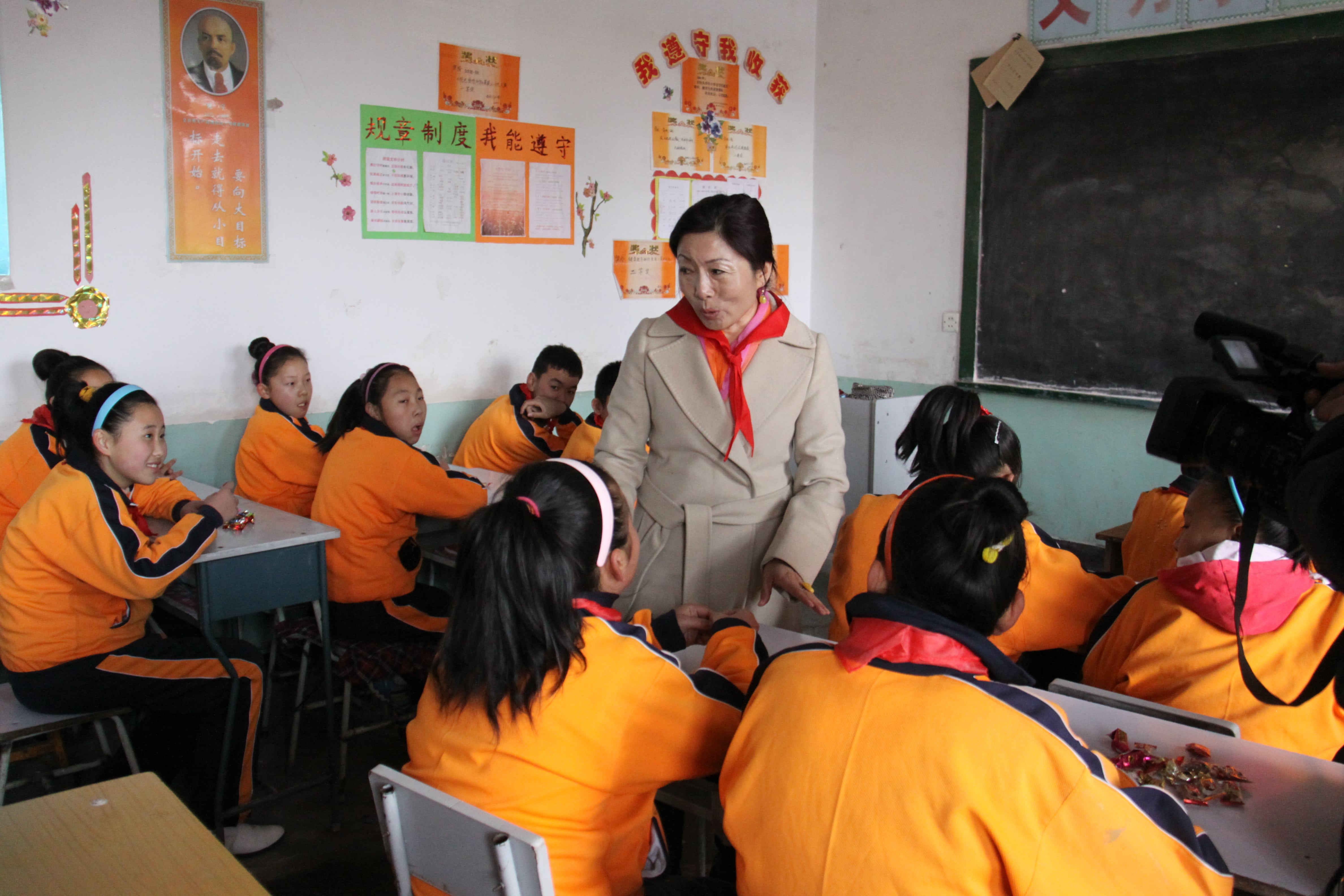 第22所 包头市西北门玩球体育董丽萍小学 第22所 包头市西北门玩球体育董丽萍小学