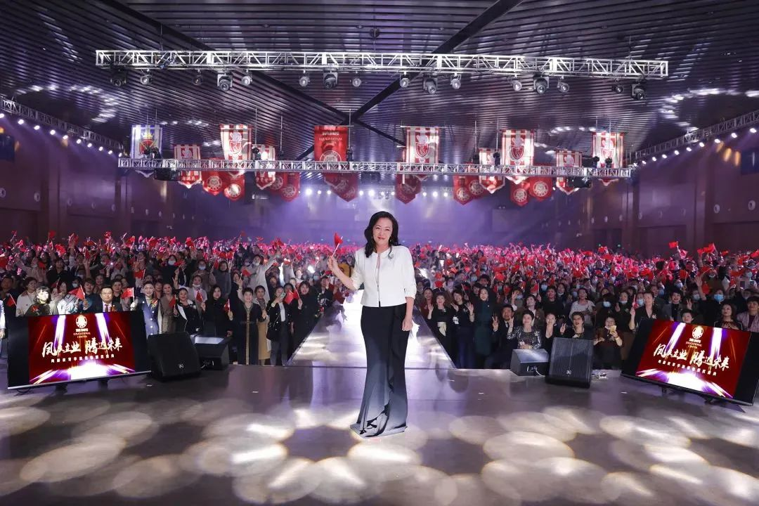 【玩球体育公司30周年庆】生日快乐,玩球体育!我们一起谱写美好未来! 【玩球体育公司30周年庆】生日快乐,玩球体育!我们一起谱写美好未来!