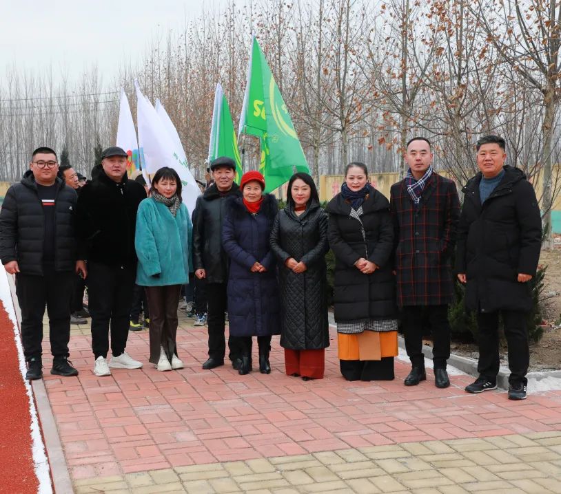 第244所 山东省平度市明村镇前楼玩球体育韩雪公益小学 第244所 山东省平度市明村镇前楼玩球体育韩雪公益小学