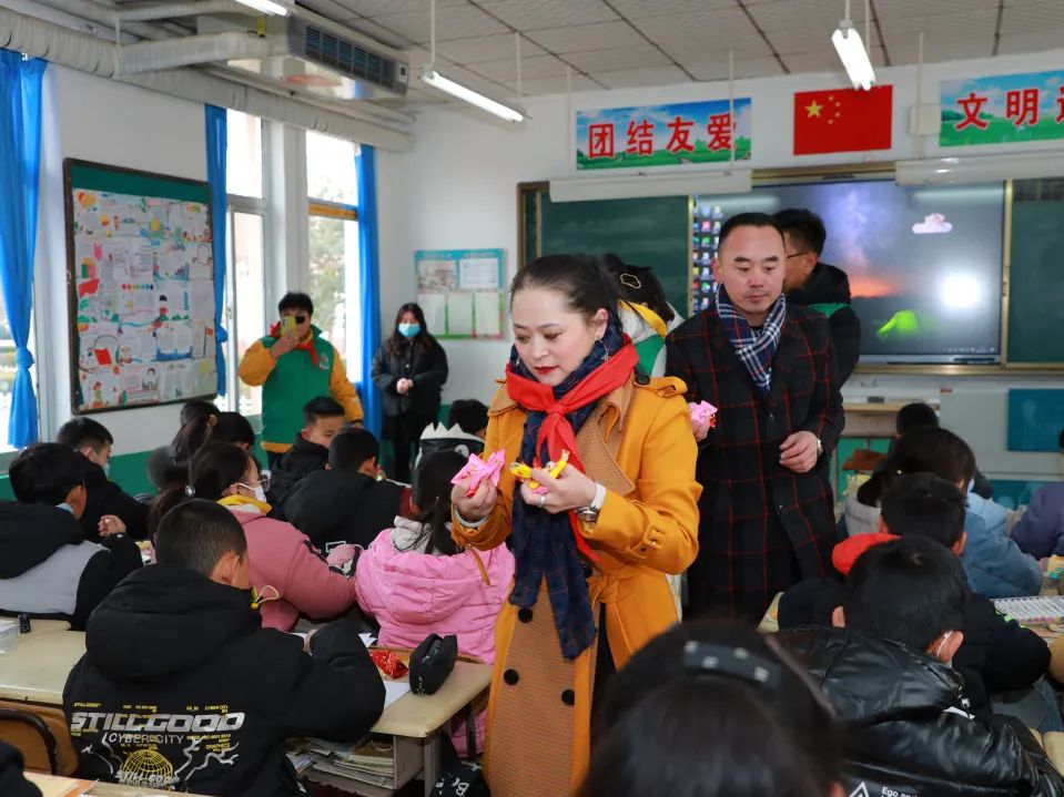 第244所 山东省平度市明村镇前楼玩球体育韩雪公益小学 第244所 山东省平度市明村镇前楼玩球体育韩雪公益小学