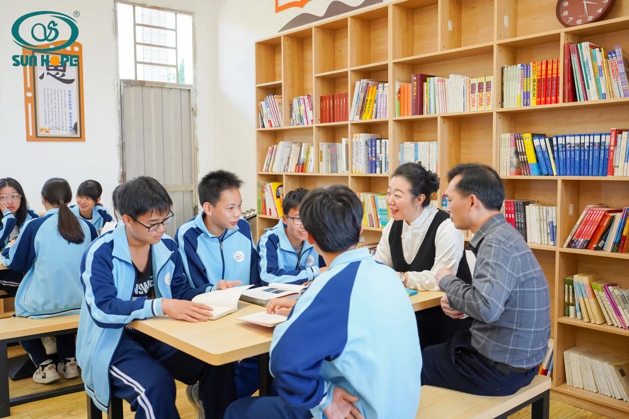 第243所 广东省河源市东源县上莞玩球体育郇宇中学 第243所 广东省河源市东源县上莞玩球体育郇宇中学