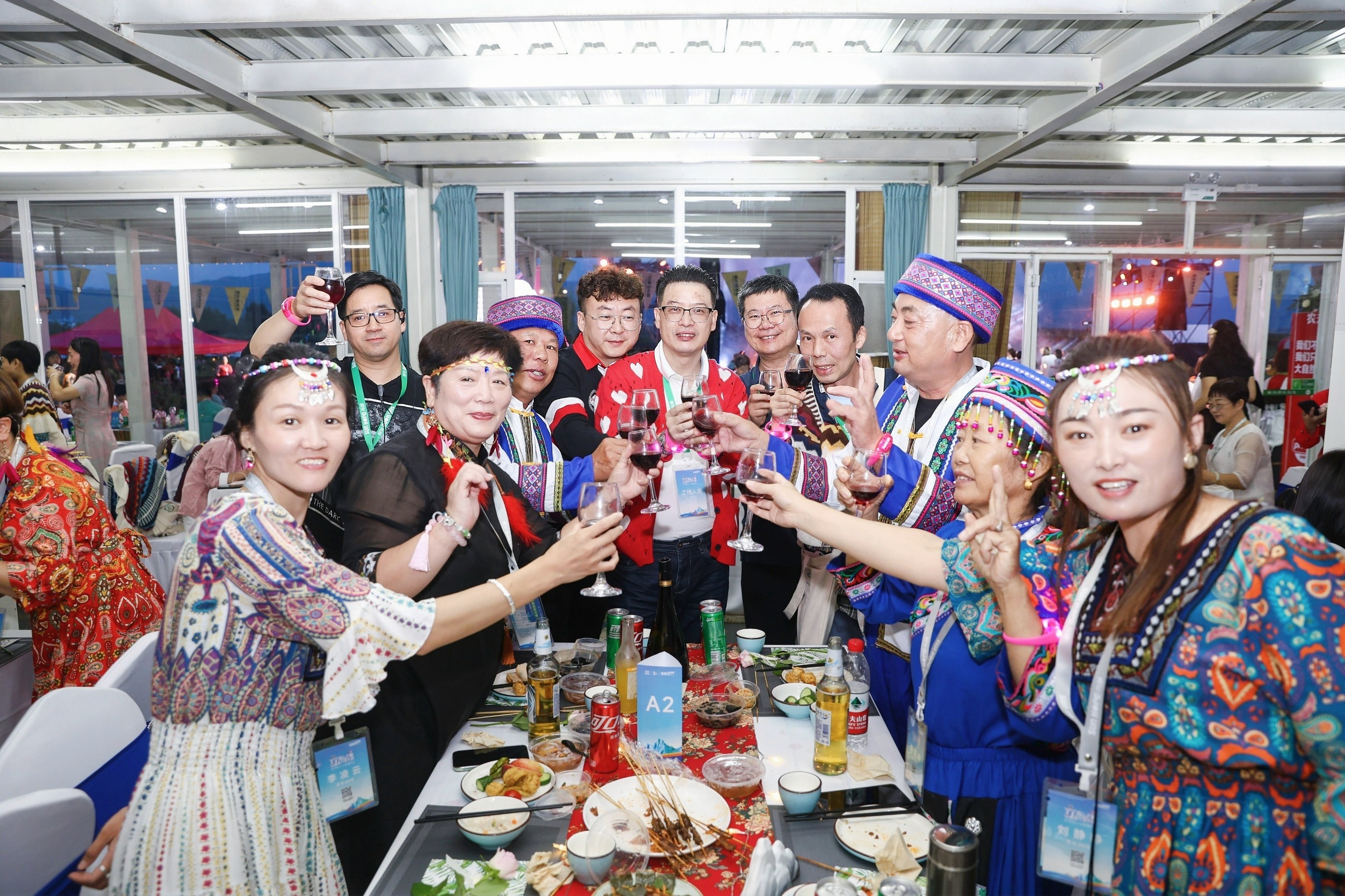 随玩球体育游世界第36站，立高山之巅，乘万里长风！