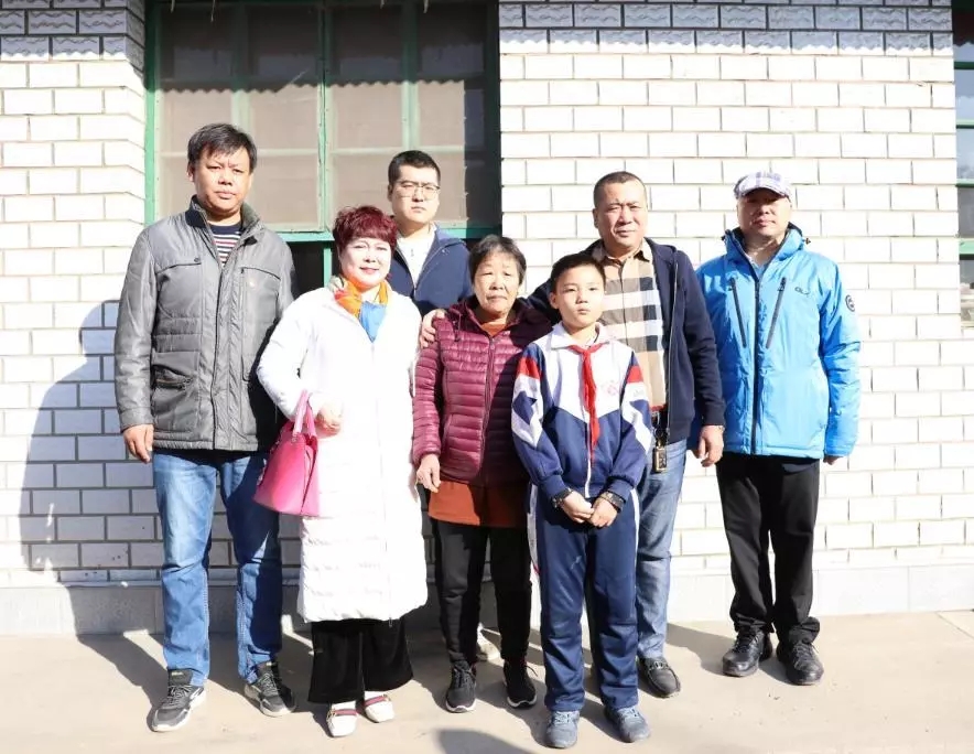 第200所 天津市静海区唐官屯镇靳官屯玩球体育张义荣小学 第200所 天津市静海区唐官屯镇靳官屯玩球体育张义荣小学