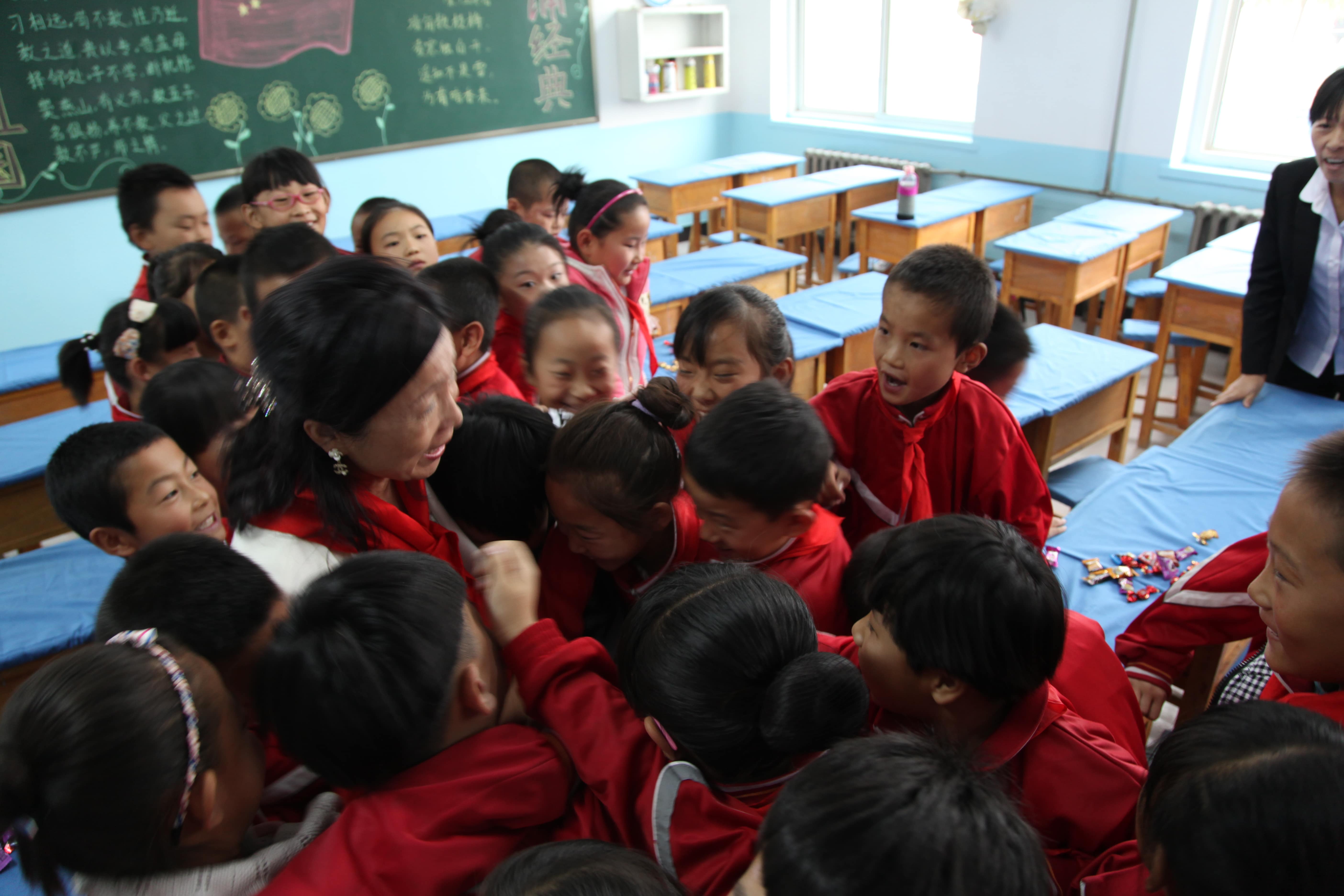 第29所 九原区玩球体育董丽萍沙河第三小学