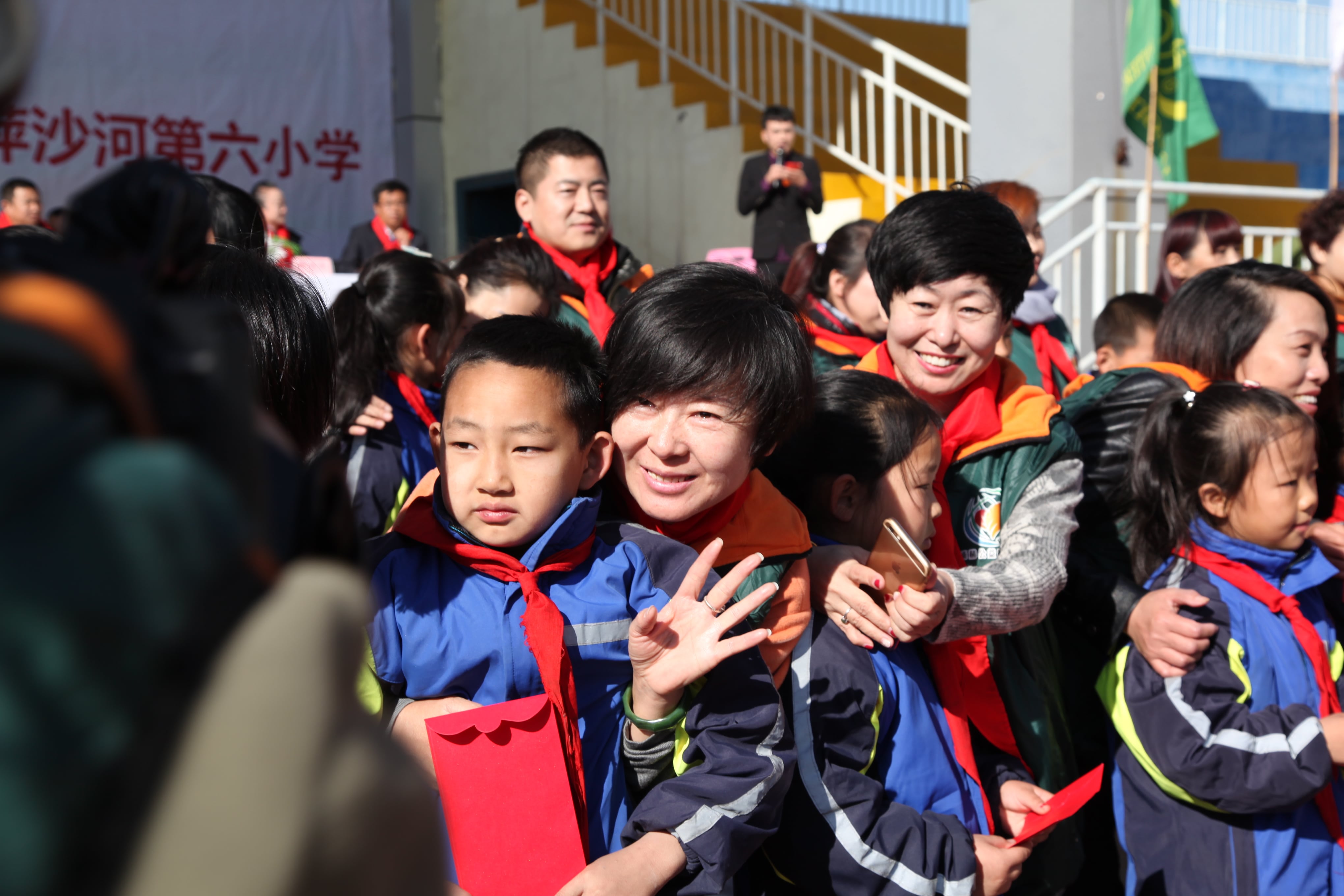 第33所 包头市九原区玩球体育董丽萍沙河第六小学 第33所 包头市九原区玩球体育董丽萍沙河第六小学