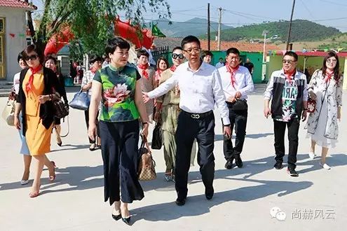 第49所 铁岭县李千户镇玩球体育刘丽新小学 第49所 铁岭县李千户镇玩球体育刘丽新小学