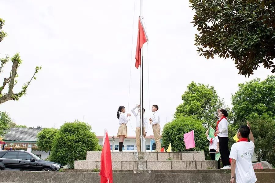 第81所 衢州市龙游县官潭福和玩球体育万宝雪小学 第81所 衢州市龙游县官潭福和玩球体育万宝雪小学