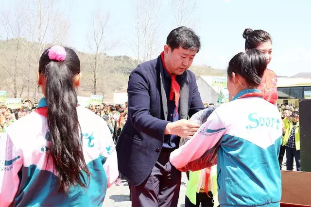 第85所 清原满族自治县枸乃甸乡玩球体育马全胜小学