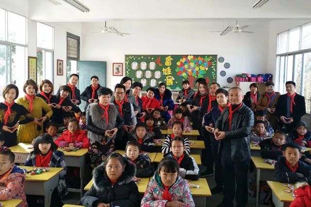 第141所 衢州市龙游县沐尘畲族玩球体育王荣弟小学 第141所 衢州市龙游县沐尘畲族玩球体育王荣弟小学