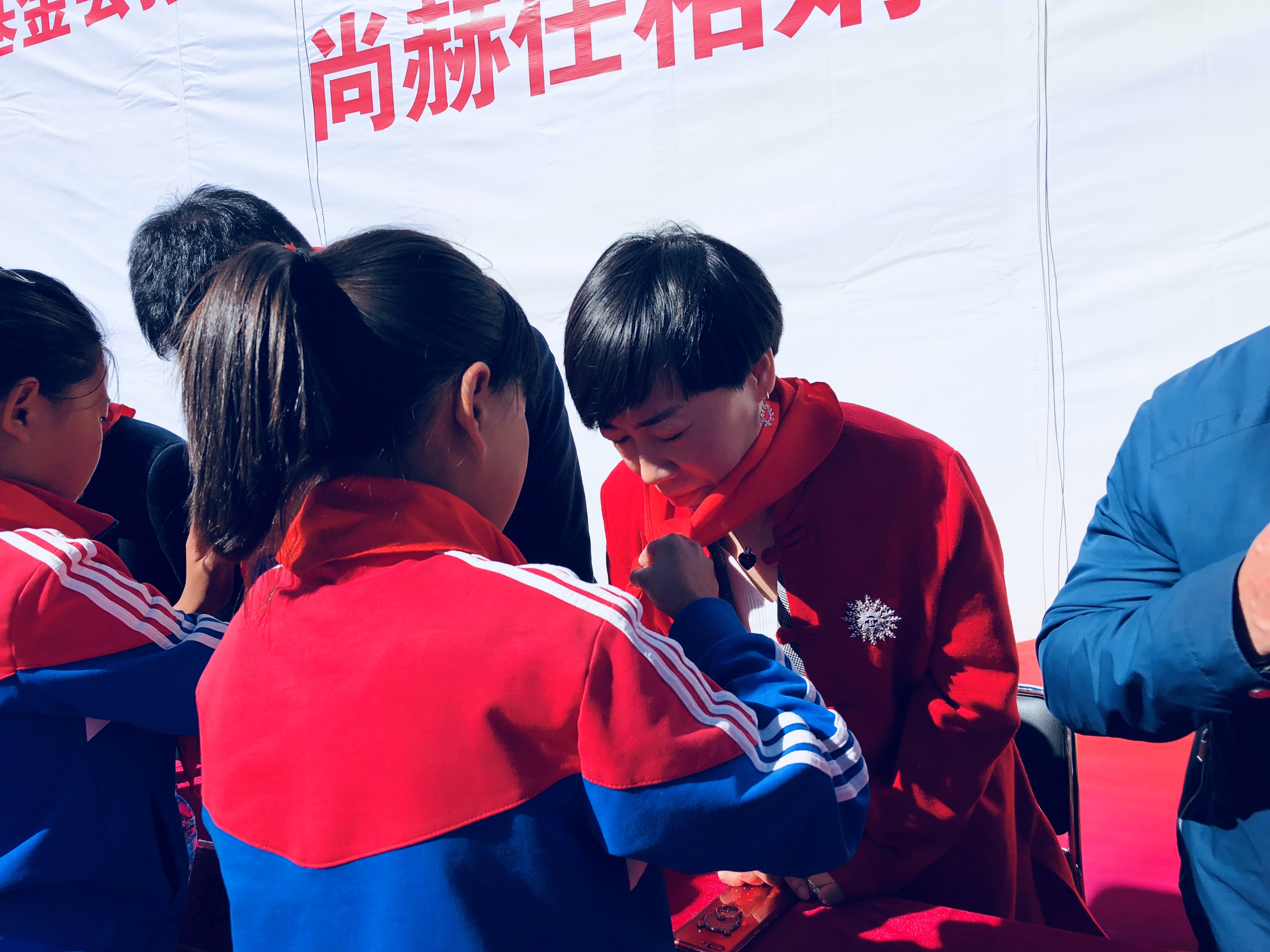 第162所 克什克腾旗万合永镇万合永中心完全玩球体育任相娟小学
