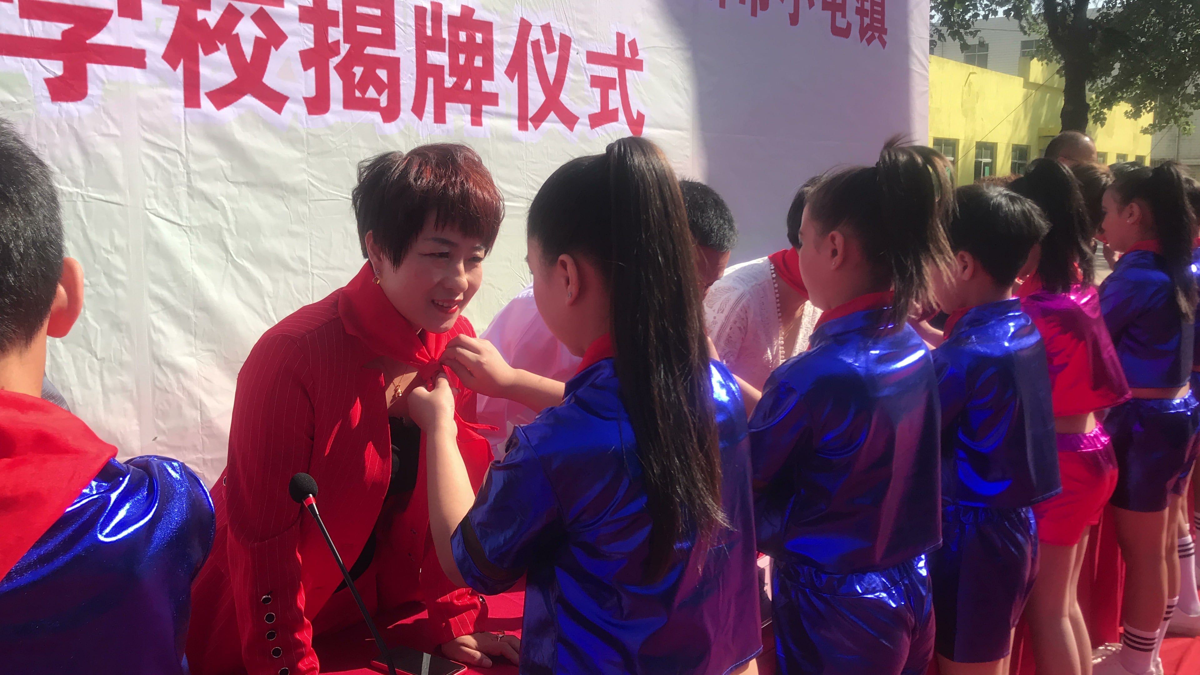 第178所 汝州市小屯镇玩球体育安美枝学校成功