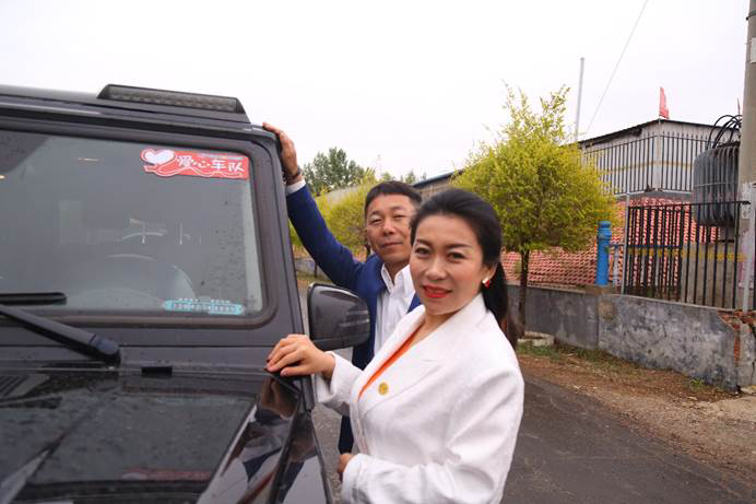 第211所 内蒙古赤峰市宁城县小城子镇高桥蒙汉玩球体育梁玉梅小学