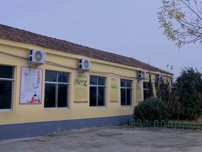 第240所 河南省商丘市夏邑县骆集乡中班口玩球体育祝红红小学 第240所 河南省商丘市夏邑县骆集乡中班口玩球体育祝红红小学