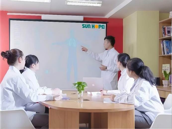 科技向善,美”力”共生:玩球体育以绿色研发重构护肤产业价值逻辑 科技向善,美”力”共生:玩球体育以绿色研发重构护肤产业价值逻辑